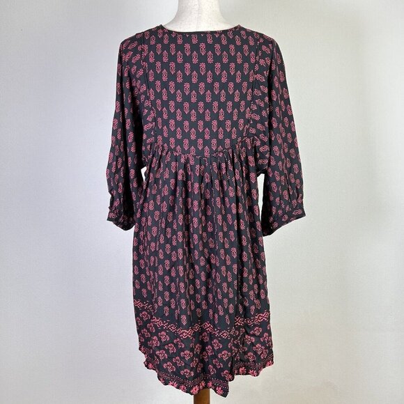 Beach Lunch Lounge NWT Krissi Dress Size Medium Knee Length Black Red Boho - Picture 3 of 12